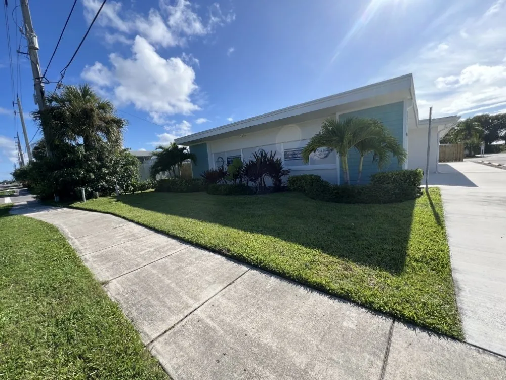 Expert yard cleanup service in Vero Beach, FL - Golden Groves