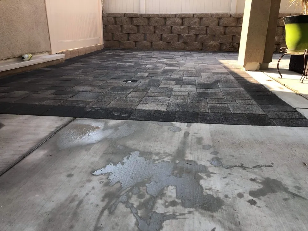 Professional landscaping services experts serving Thousand Oaks, CA - Golden Landscaping & Lawn services