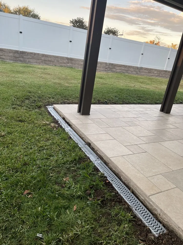 Expert landscaping services experts serving Thousand Oaks, CA - Golden Landscaping & Lawn services