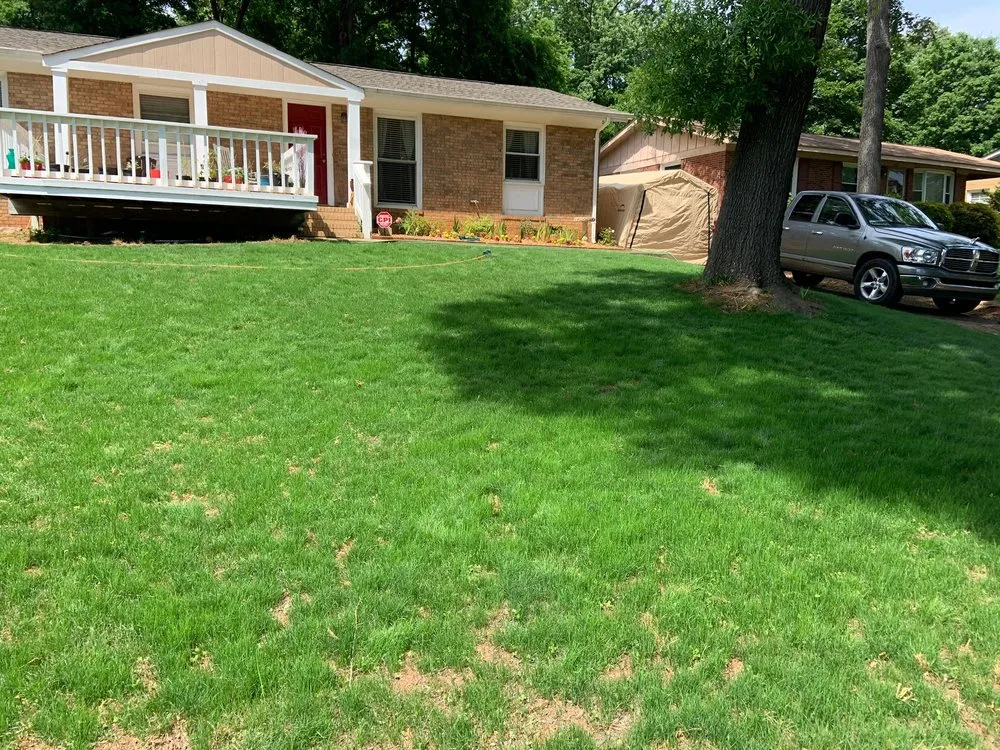 Local lawn care service experts serving Pineville, NC - Golden Rose Landscaping