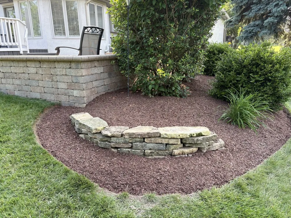 Local residential landscaping experts serving Dublin, OH - Golden Shamrock Landscapes