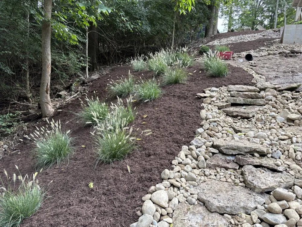 Affordable outdoor landscaping experts serving Dublin, OH - Golden Shamrock Landscapes