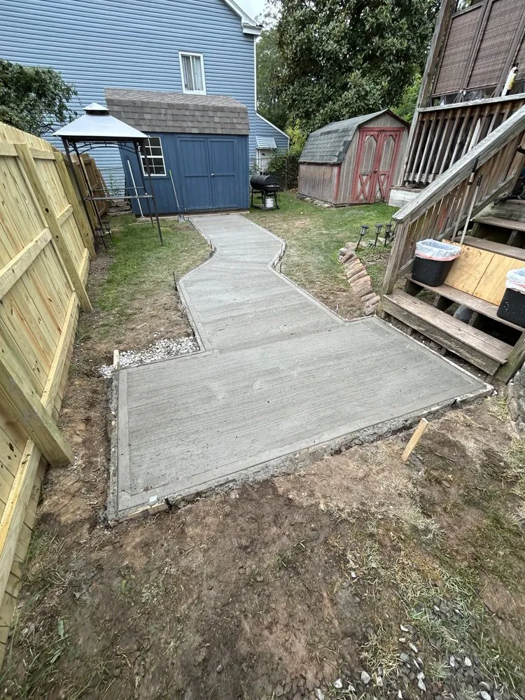 Expert outdoor landscaping in Pittsburgh, PA by Golden Standard