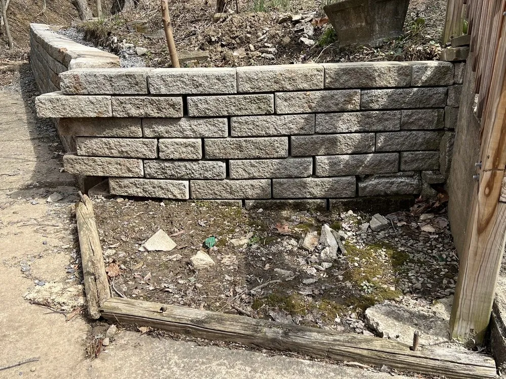 Local lawn mowing service in Pittsburgh, PA - Golden Standard