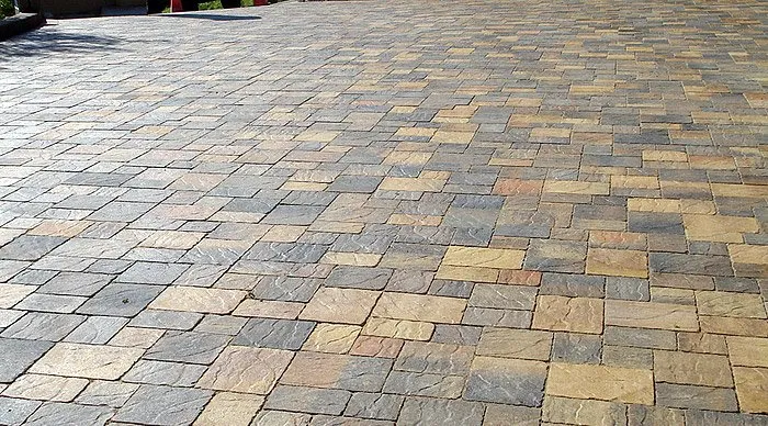 Professional yard maintenance for year-round maintenance in Concord, CA by Golden Stone Pavers