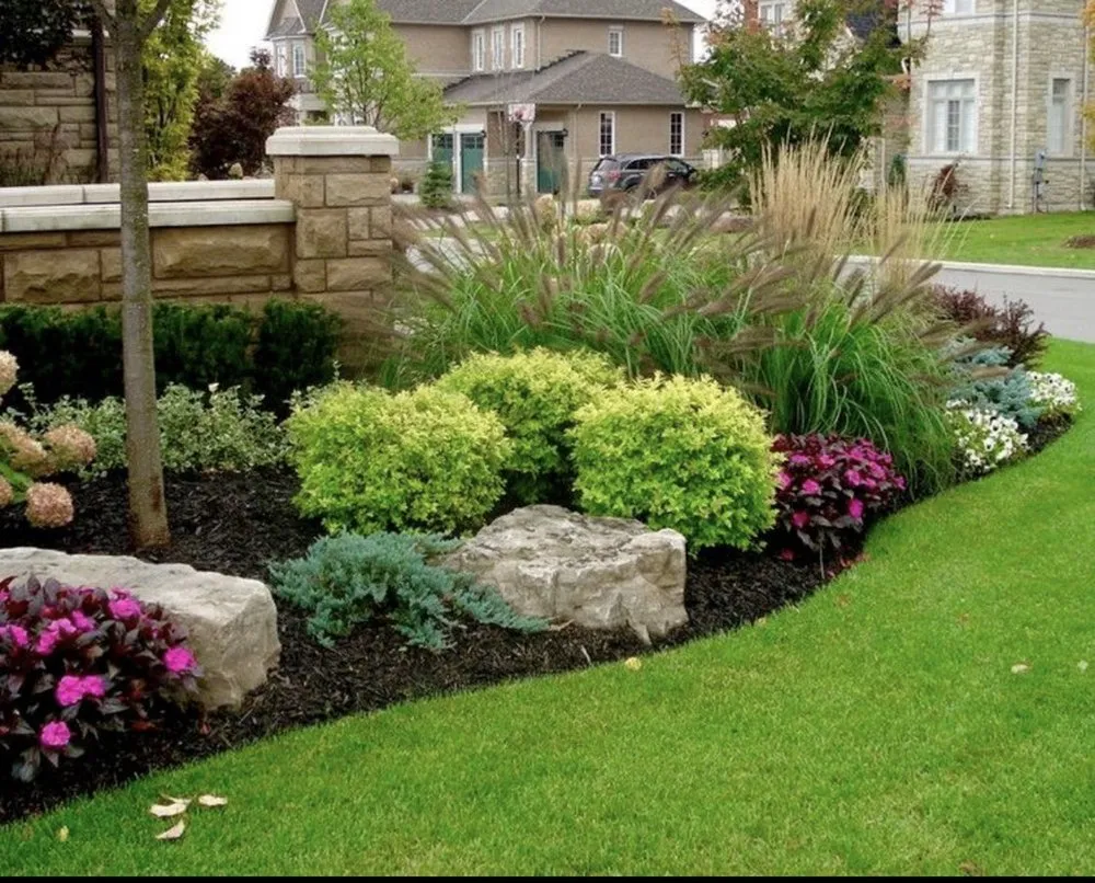 Top-rated lawn care service in Winfield, IL - Golden Sun Landscaping