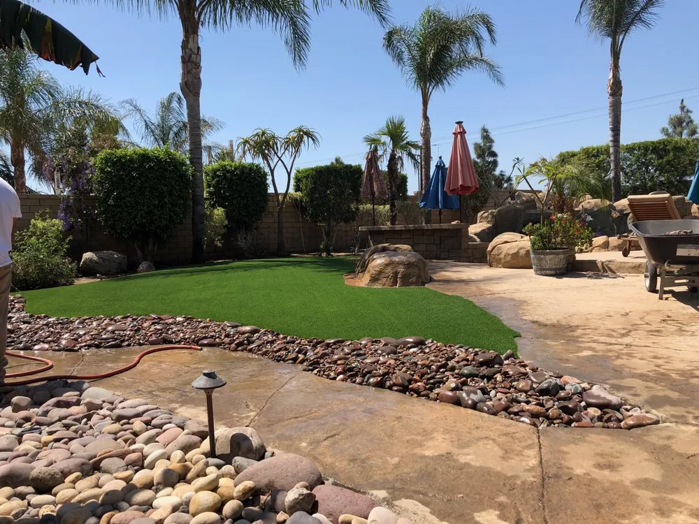 Professional yard maintenance in Las Vegas, NV - Golden Synthetic Turf