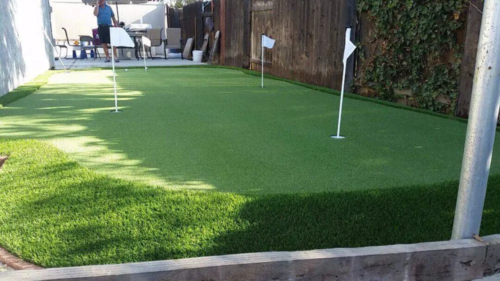 Affordable outdoor landscaping experts serving Las Vegas, NV - Golden Synthetic Turf