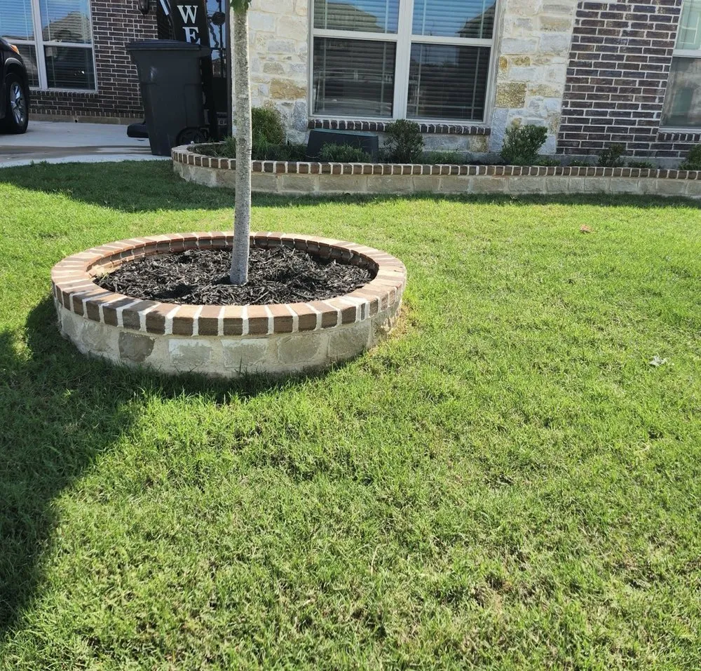 Top-rated outdoor landscaping in Alvarado, TX by Golden Tree Lawn Care