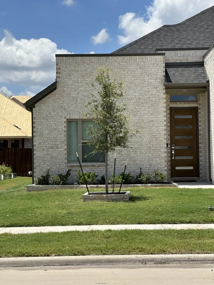 Trusted garden landscaping with custom design across Alvarado, TX - Golden Tree Lawn Care
