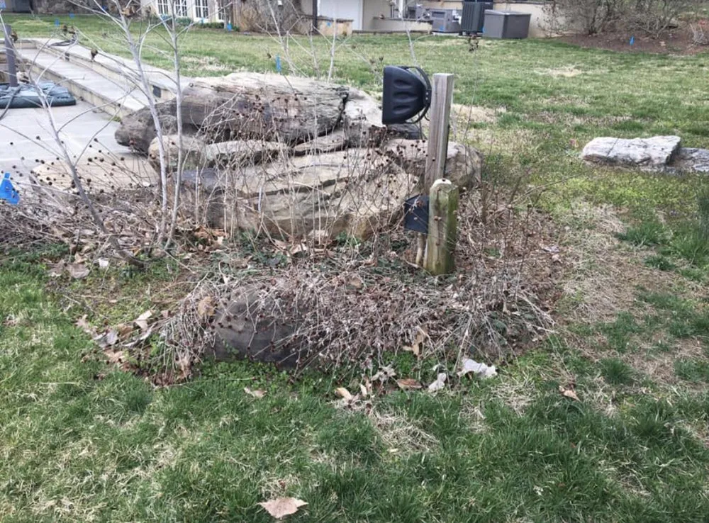 Top-rated yard cleanup service with custom design in Barboursville, VA by Golden Vista Landscaping
