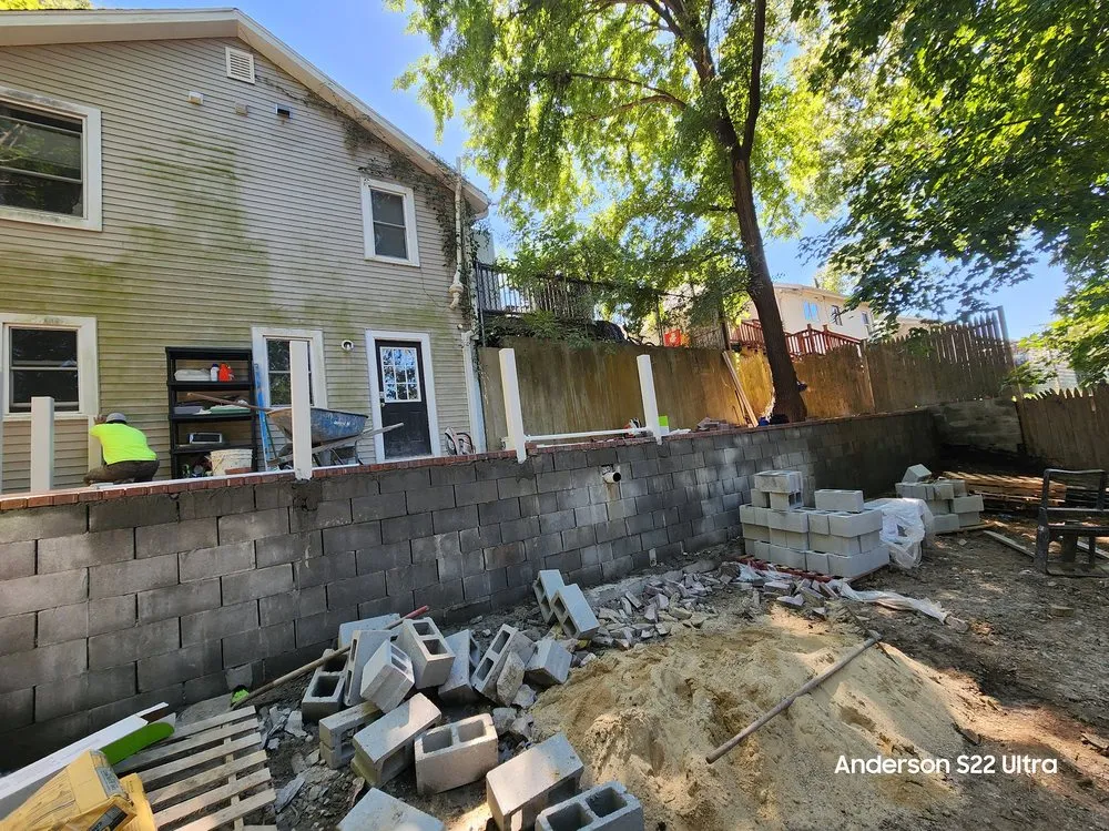 Expert garden landscaping experts serving Abington, MA - Golden Way Construction And Landscaping Corp