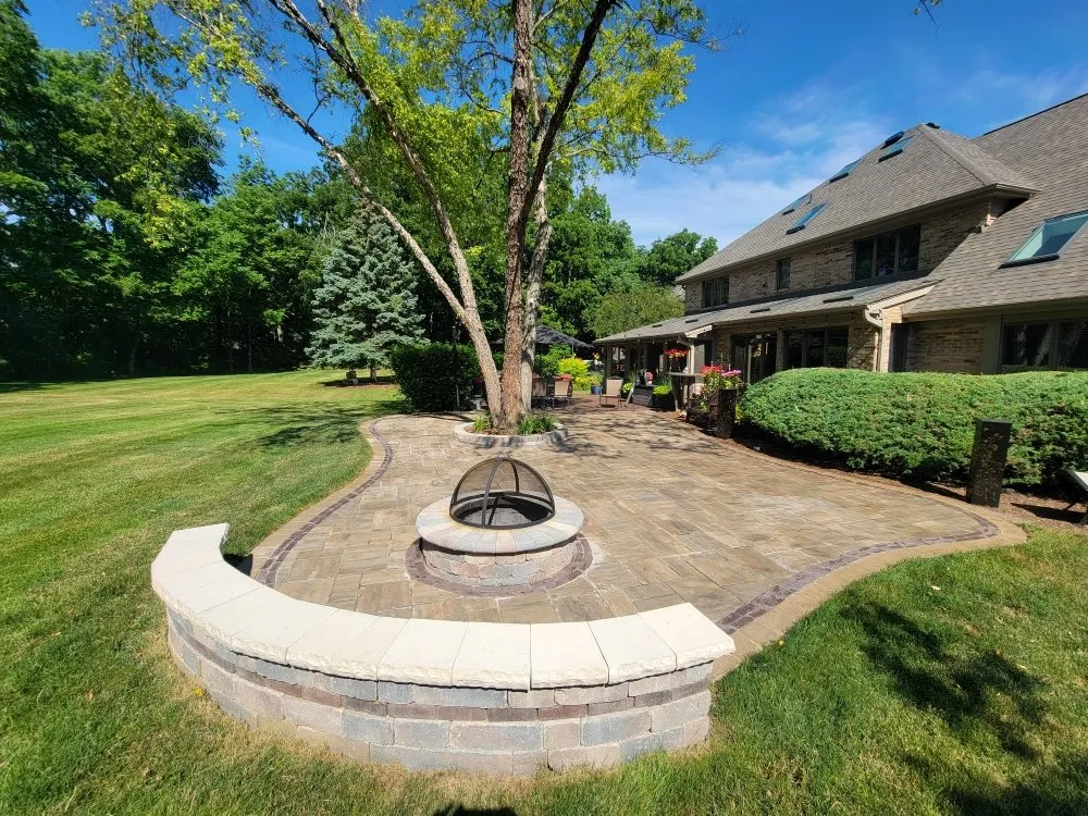 Affordable yard maintenance experts serving Batavia, IL - Golden Willow