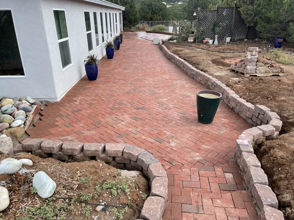 Expert lawn care service in Edgewood, NM by Goldenhand Contractors