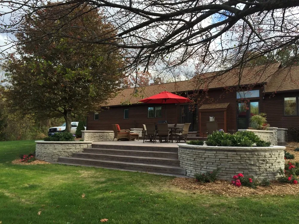 Expert lawn care service experts serving Milford, MI - Golden's Landscaping