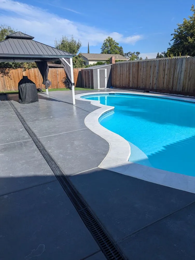 Expert landscape installation for year-round maintenance in Parlier, CA by Goldenscapes detailed gardening service