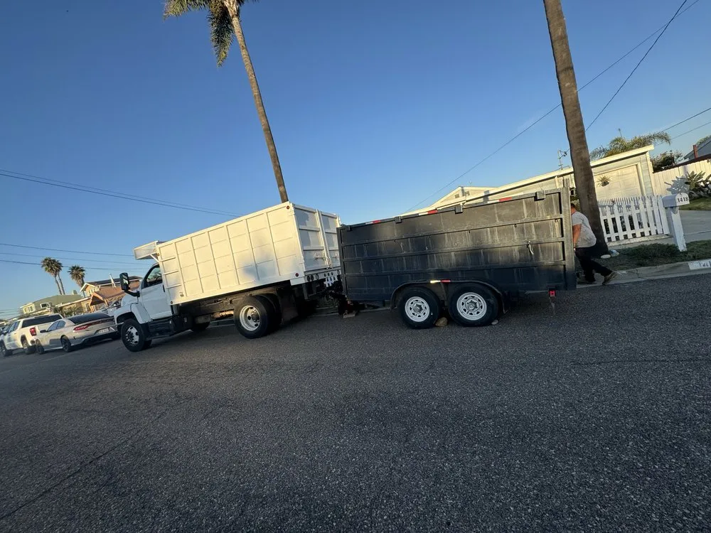 Top-rated lawn mowing service for homes across Escondido, CA - Goldenstate Treescape