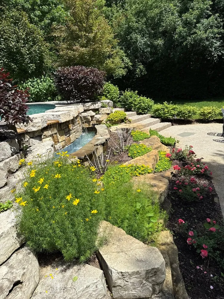 Reliable outdoor landscaping experts serving Grayslake, IL - Goldenwoods Landscaping