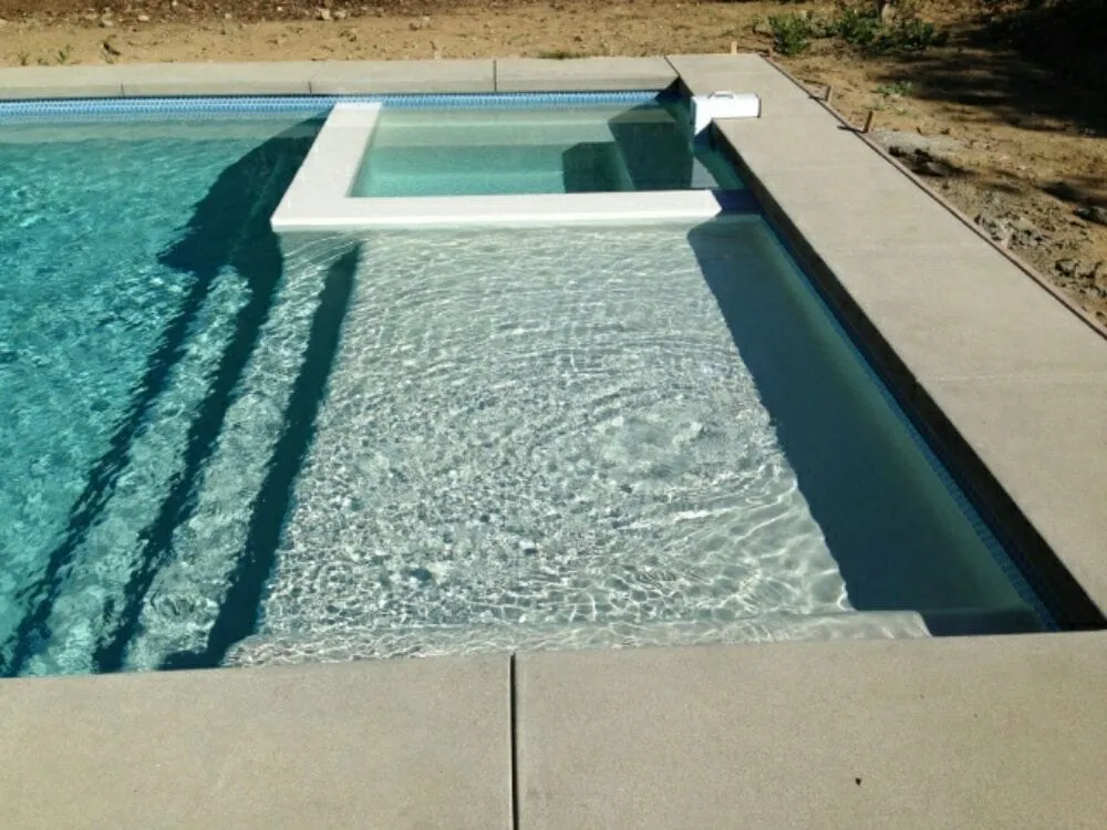 Reliable residential landscaping in Encino, CA - Goldin Pools