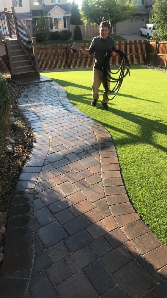 Trusted landscaping services experts serving Aurora, CO - Golding Golding Hardscaping & Landscaping