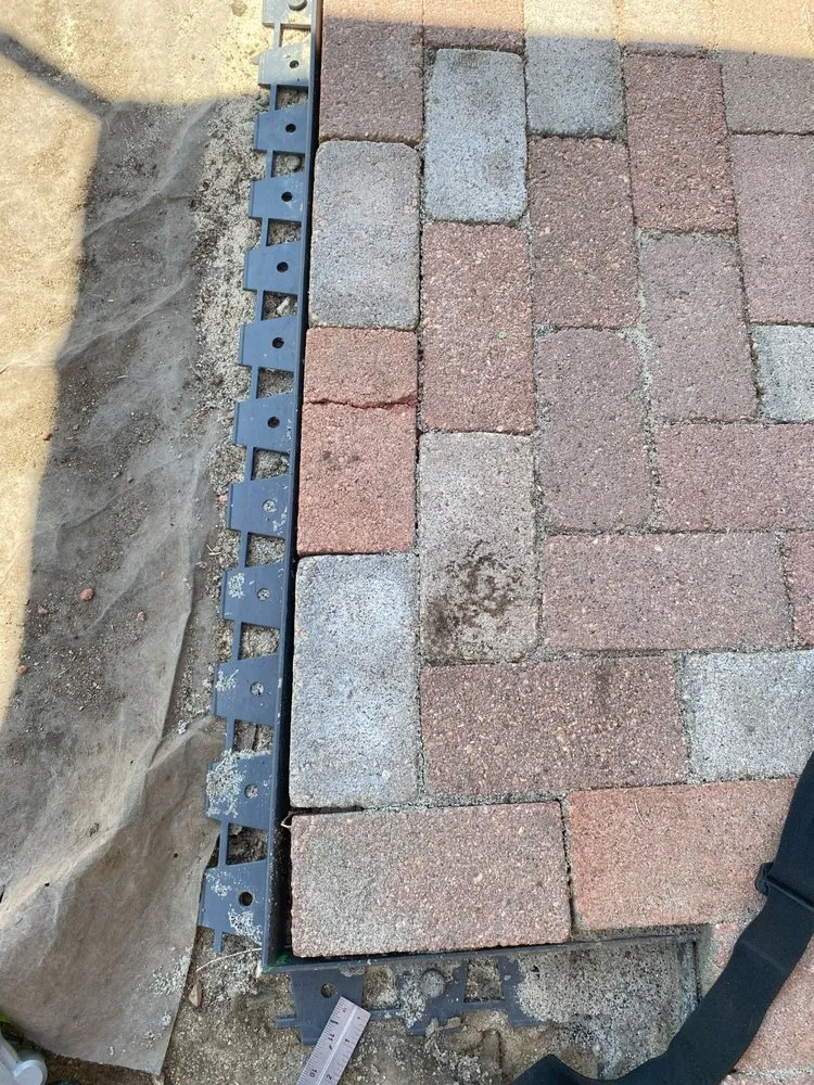 Professional yard cleanup service for beautiful yards in Aurora, CO by Golding Golding Hardscaping & Landscaping