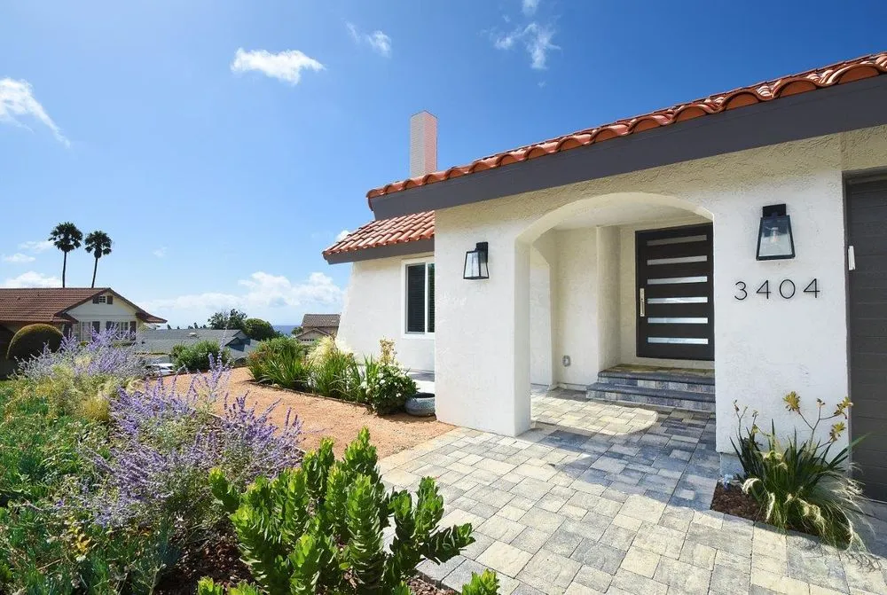 Top-rated yard cleanup service in Hermosa Beach, CA - Goldman Landscape