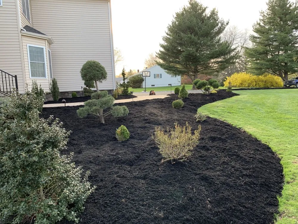 Top-rated residential landscaping in Bridgewater Township, NJ - Golds Landscaping & Mulch