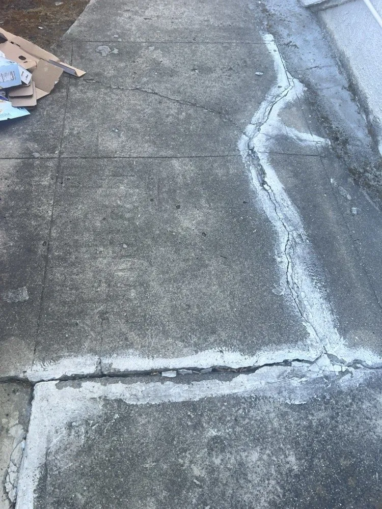 Professional lawn care service experts serving San Leandro, CA - Goldson Landscape & Concrete