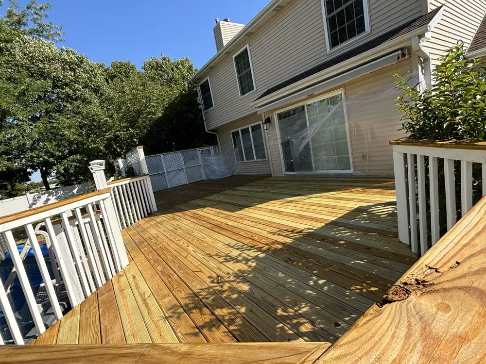 Top-rated garden landscaping in DeKalb, IL - Gomez Ace of Blades