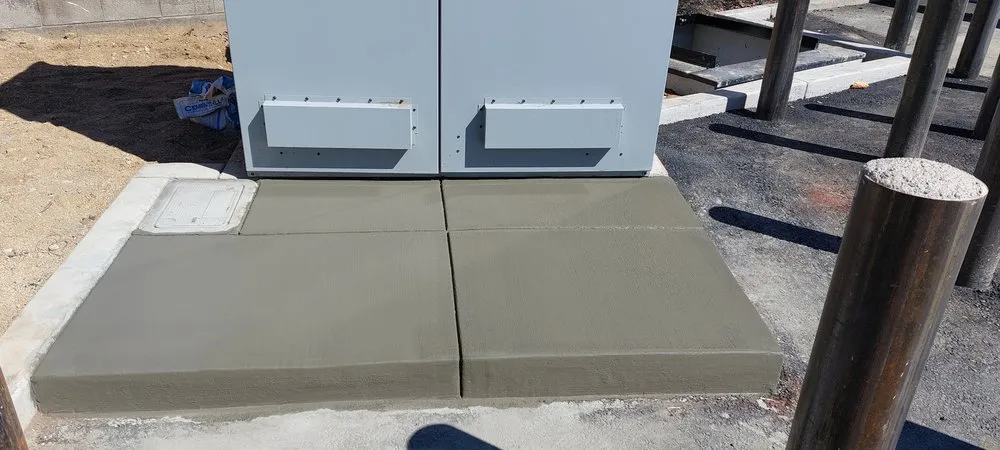 Professional landscaping services experts serving Sacramento, CA - Gomez Brothers Construction Maintenace and Landscape Services