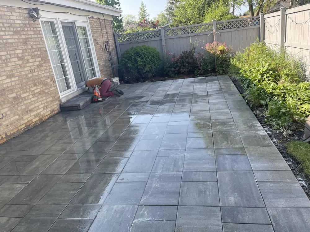 Reliable lawn mowing service in Chicago, IL - Gomez Concrete and Landscape