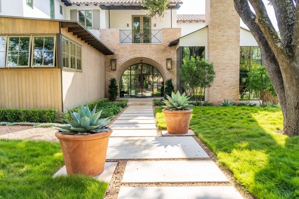 Reliable landscape installation in Buda, TX by Gomez Construction Services