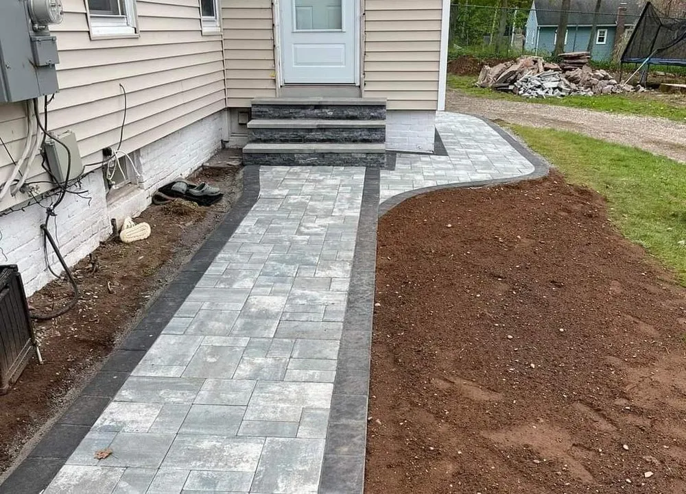 Reliable garden landscaping for year-round maintenance in Washington, NJ by Gomez Construction