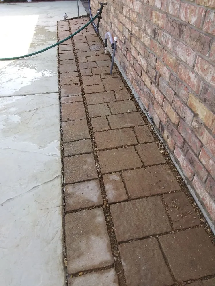 Expert yard maintenance for homes across Plano, TX - Gomez Fine Landscaping