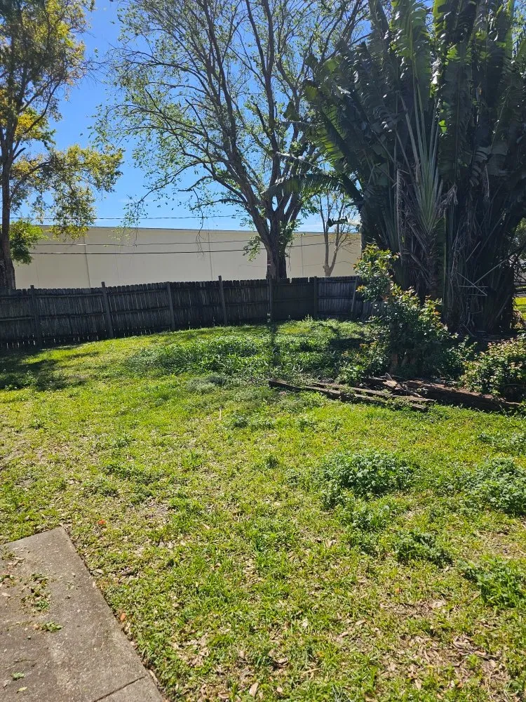 Expert landscaping services for homes across Sebastian, FL - Gomez Green Lawn Care