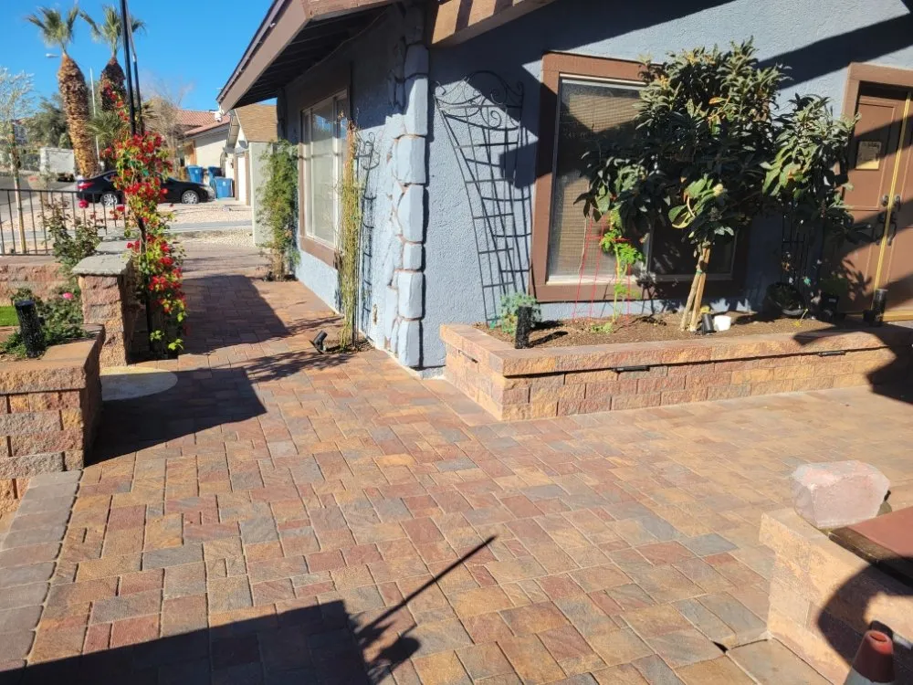 Professional garden landscaping in Las Vegas, NV - Gomez Landscape