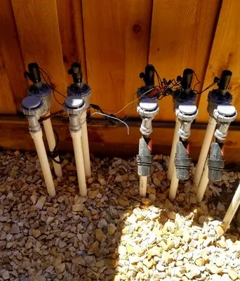 Gomez Landscape Maintenance Logo