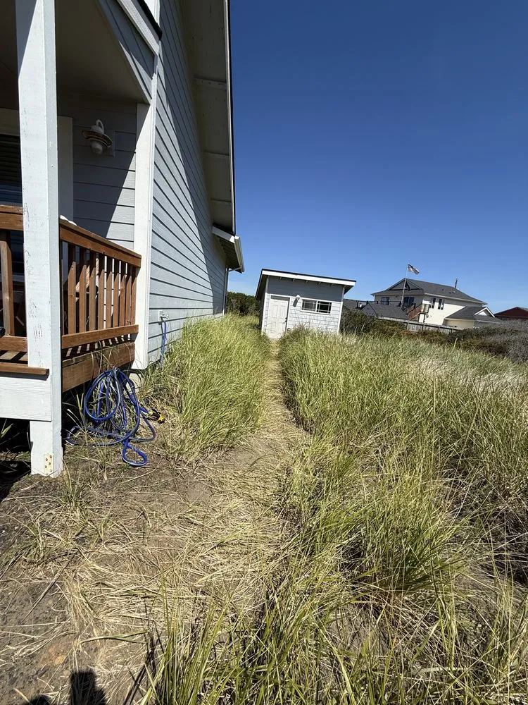 Expert garden landscaping experts serving Aberdeen, WA - Gomez landscaping