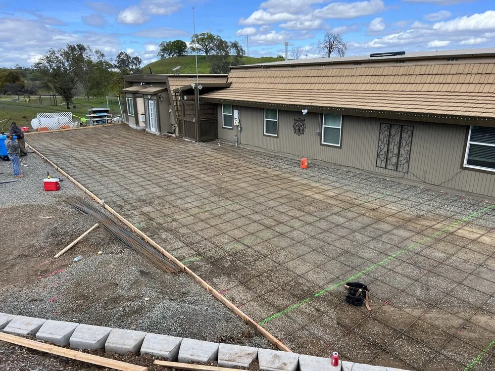 Expert lawn care service in American Canyon, CA - Gomez Landscaping