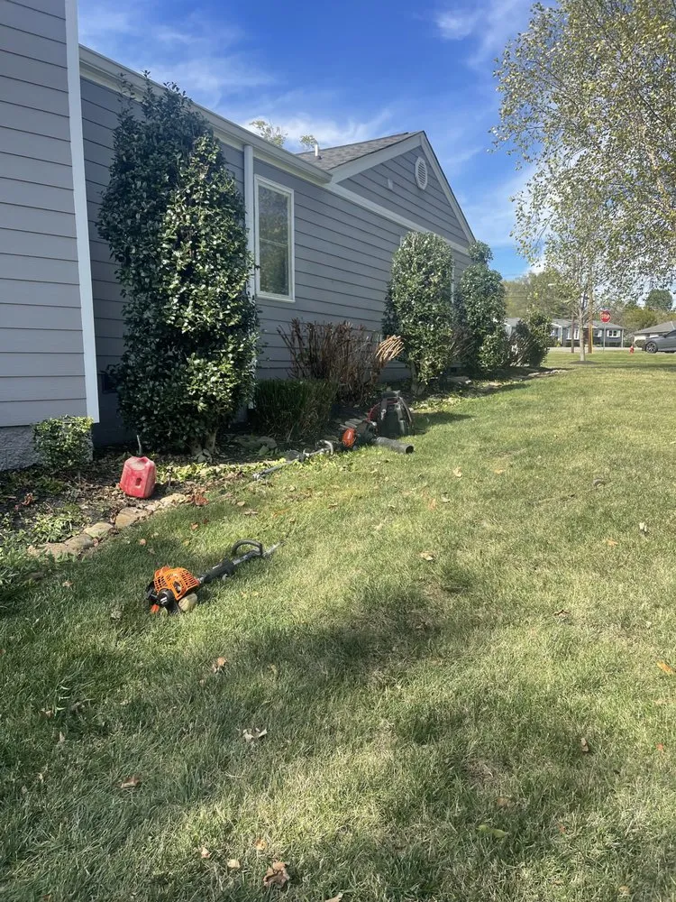 Expert lawn care service for beautiful yards across Gallatin, TN - Gomez Landscaping