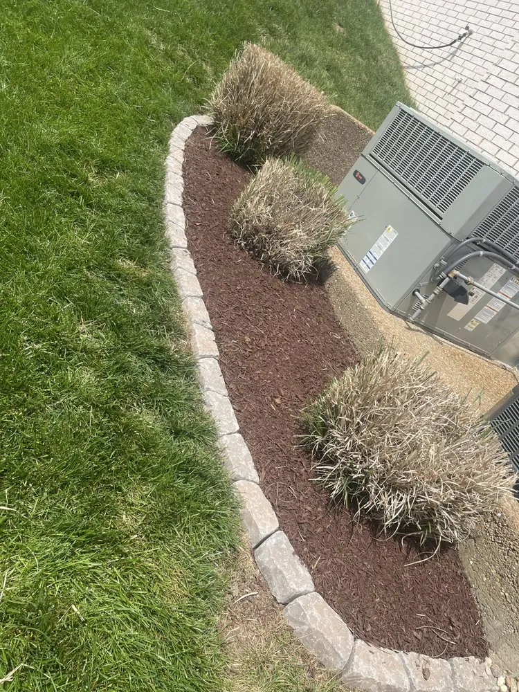 Local yard maintenance experts serving Gallatin, TN - Gomez Landscaping