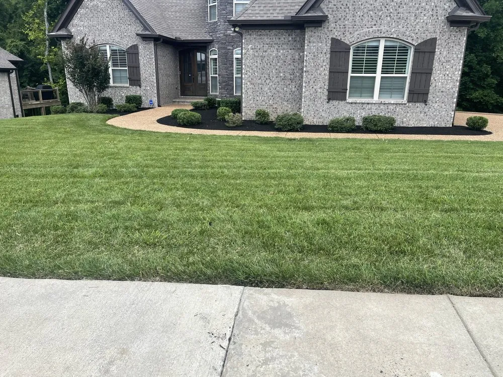 Reliable landscape installation in Gallatin, TN by Gomez Landscaping