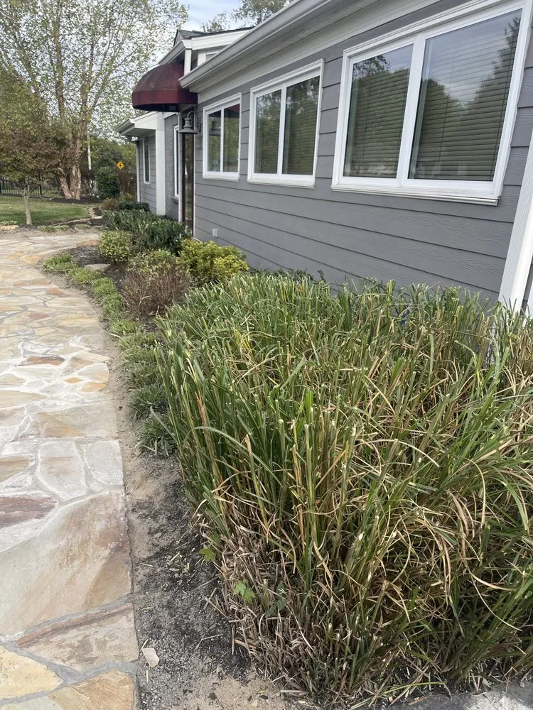 Affordable lawn mowing service with custom design across Gallatin, TN - Gomez Landscaping