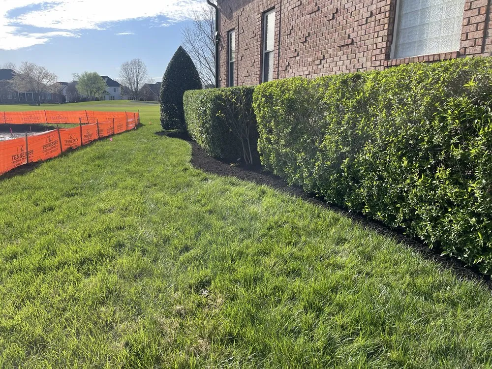 Top-rated lawn care service in Gallatin, TN - Gomez Landscaping