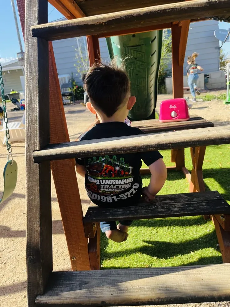 Trusted yard maintenance experts serving Hesperia, CA - Gomez Landscaping