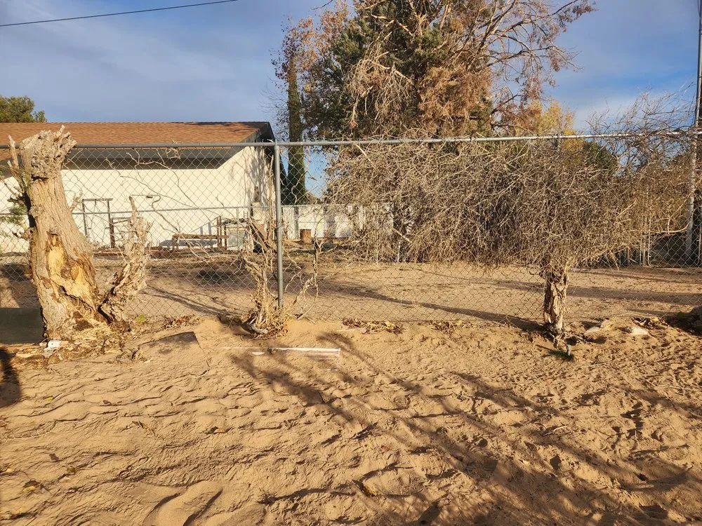 Reliable landscaping services experts serving Hesperia, CA - Gomez Landscaping