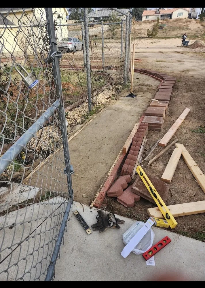 Top-rated lawn mowing service near you in Hesperia, CA by Gomez Landscaping