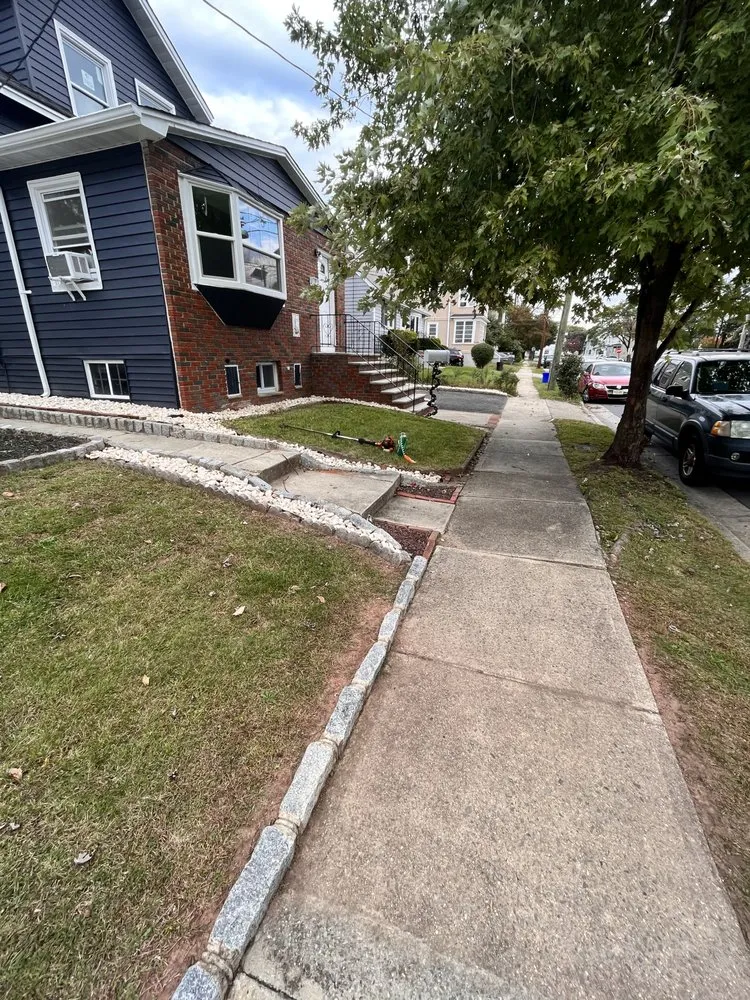 Affordable lawn mowing service for residential properties in New Brunswick, NJ by Gomez Landscaping