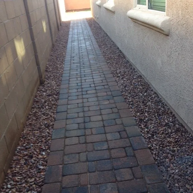 Local yard cleanup service for homes in Phoenix, AZ by Gomez Landscaping