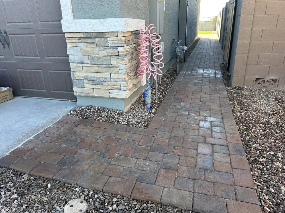 Local lawn care service in Phoenix, AZ - Gomez Landscaping